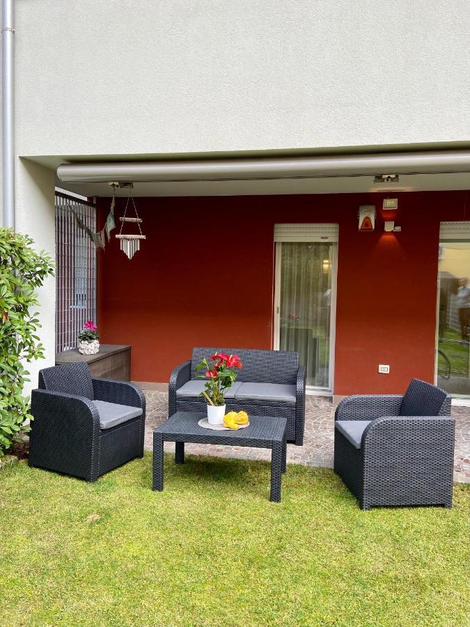 Appartamento Miranda Con Giardino Privato E Pool Extérieur photo